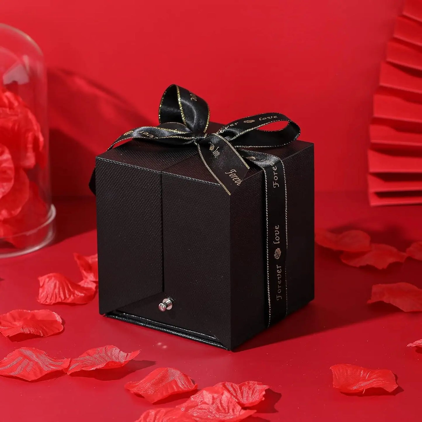 Romantic Luxury Rose Gift Box with Necklace