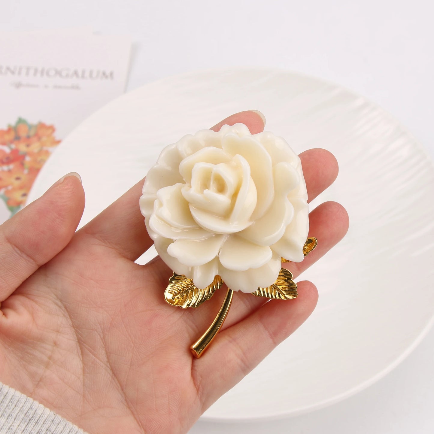 Luxury White Rose Corsage Brooch