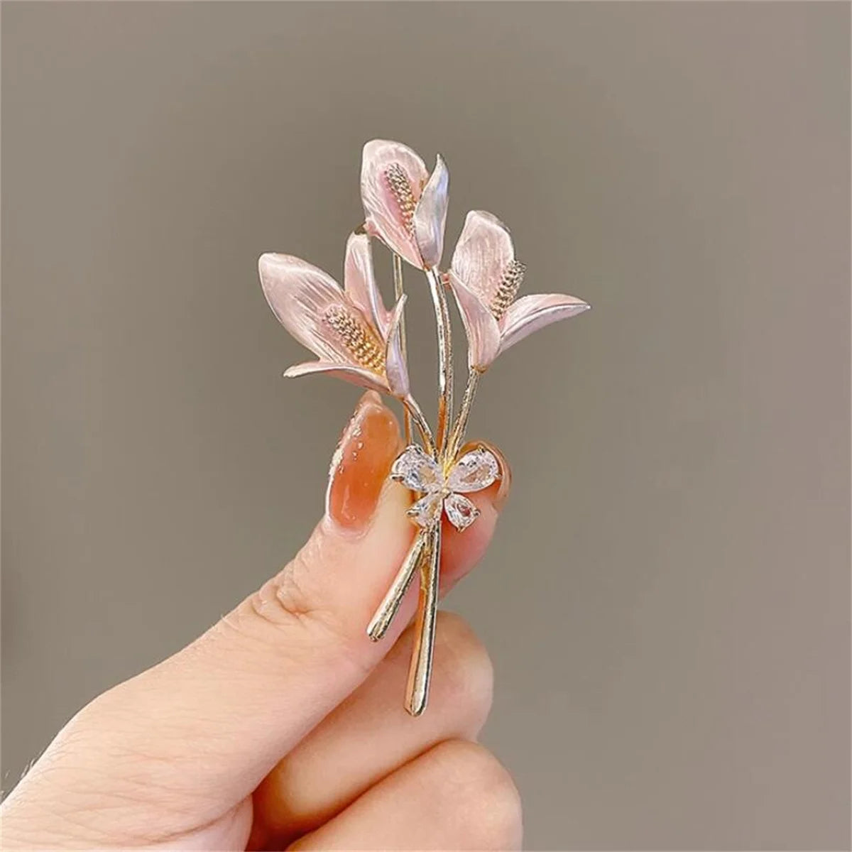 Elegant Rose Brooch Pin