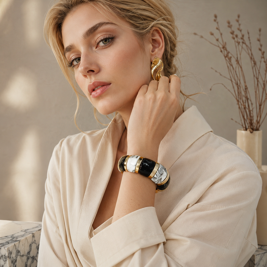 Udroze BlackWhite chunky resin stretch bangle bracelet - model wearing the bracelet