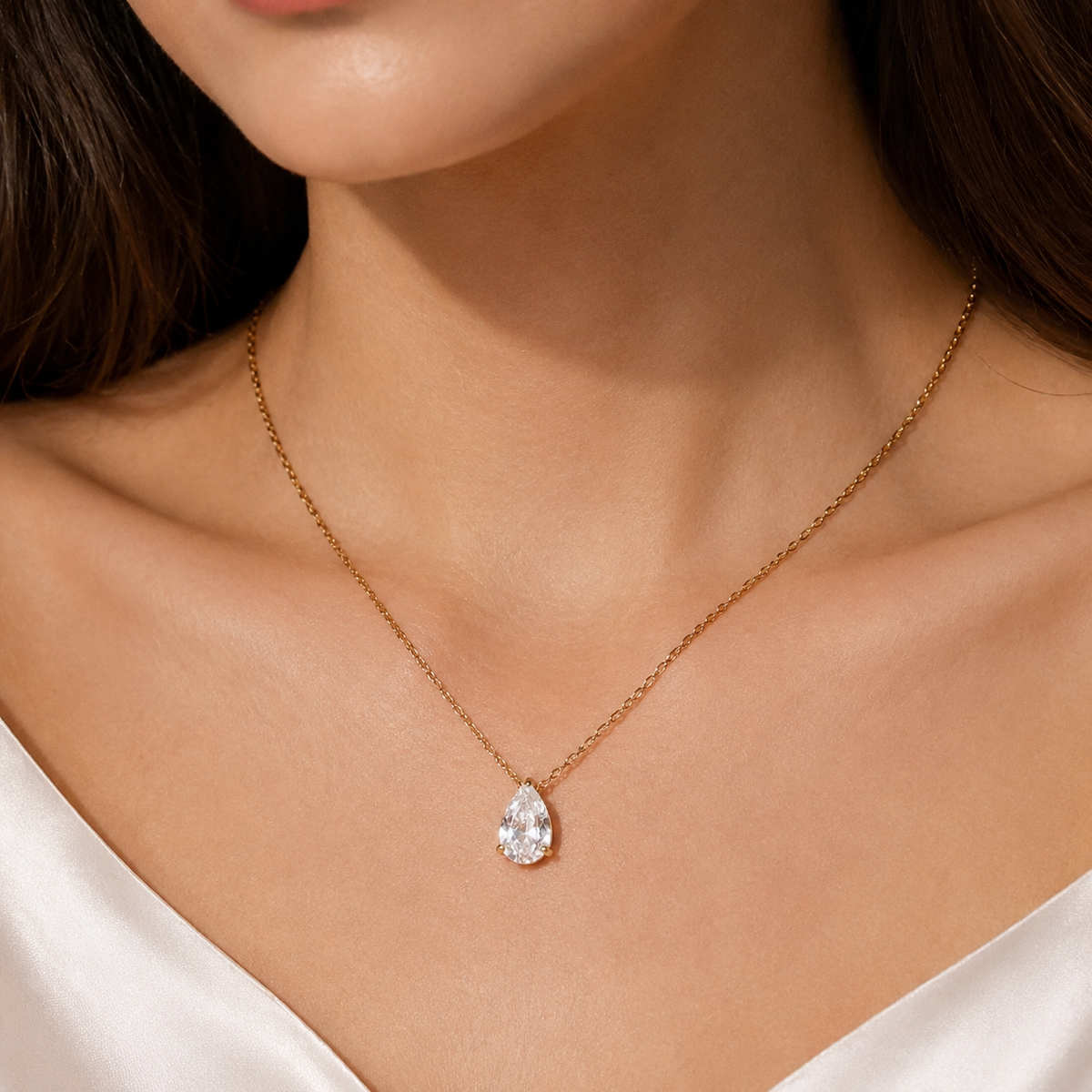 UDROZE April Crystal Clear teardrop birthstone necklace - pendant detail