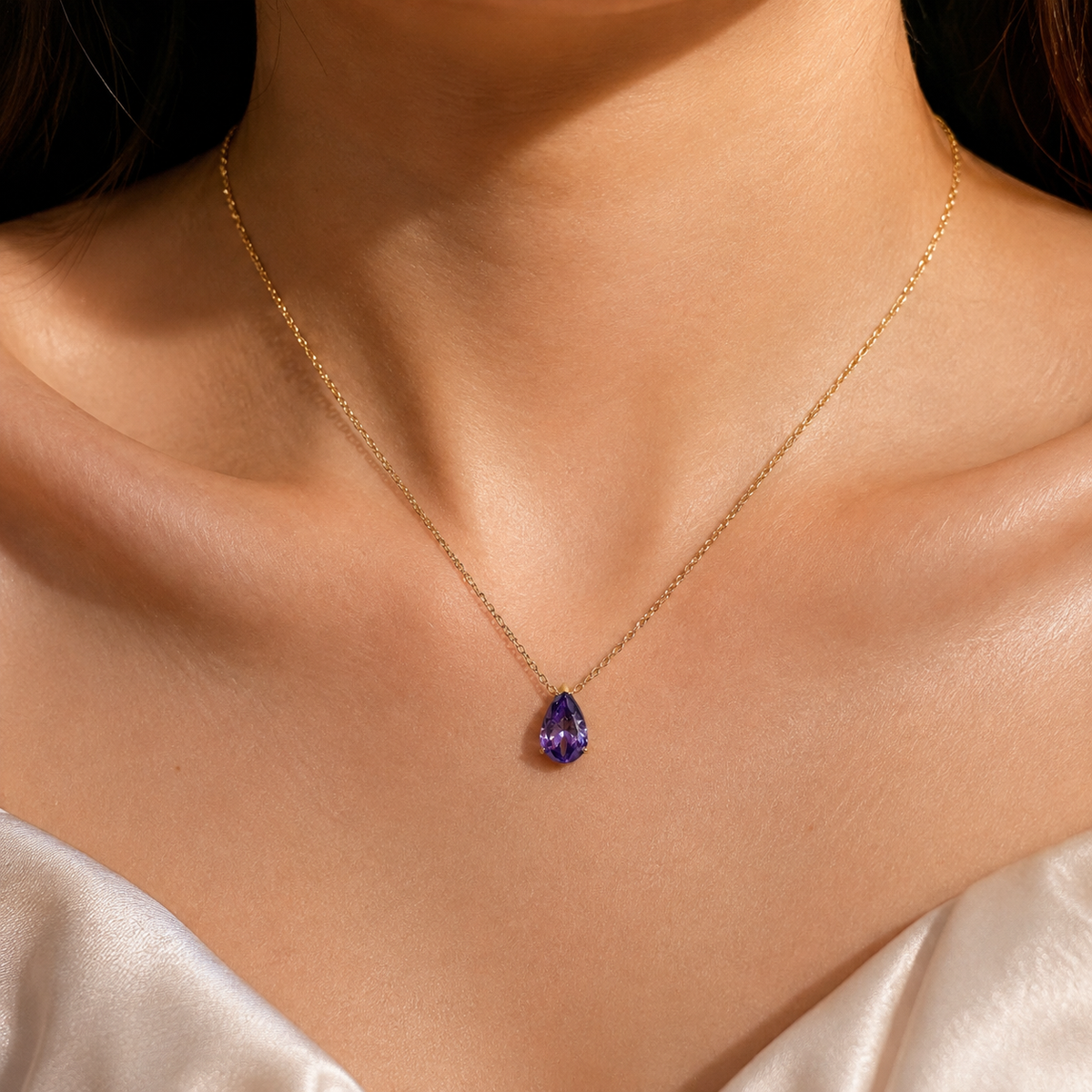 UDROZE December Lavender Purple teardrop birthstone necklace - pendant detail